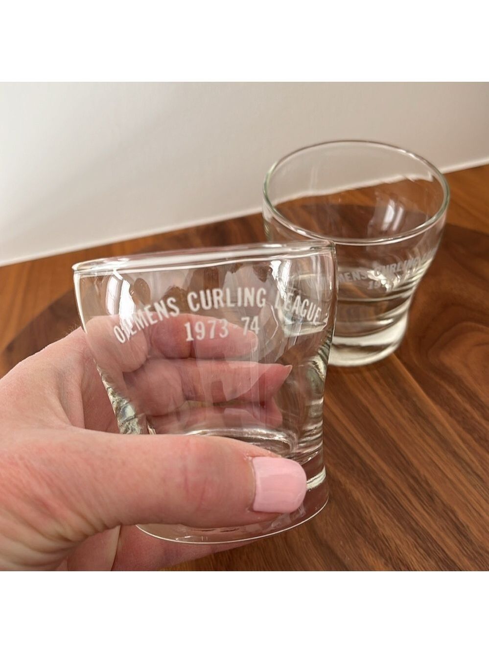 VINTAGE Set of 2 Libbey Clear Glass Tumblers 70's Etched Oilmens Curling League